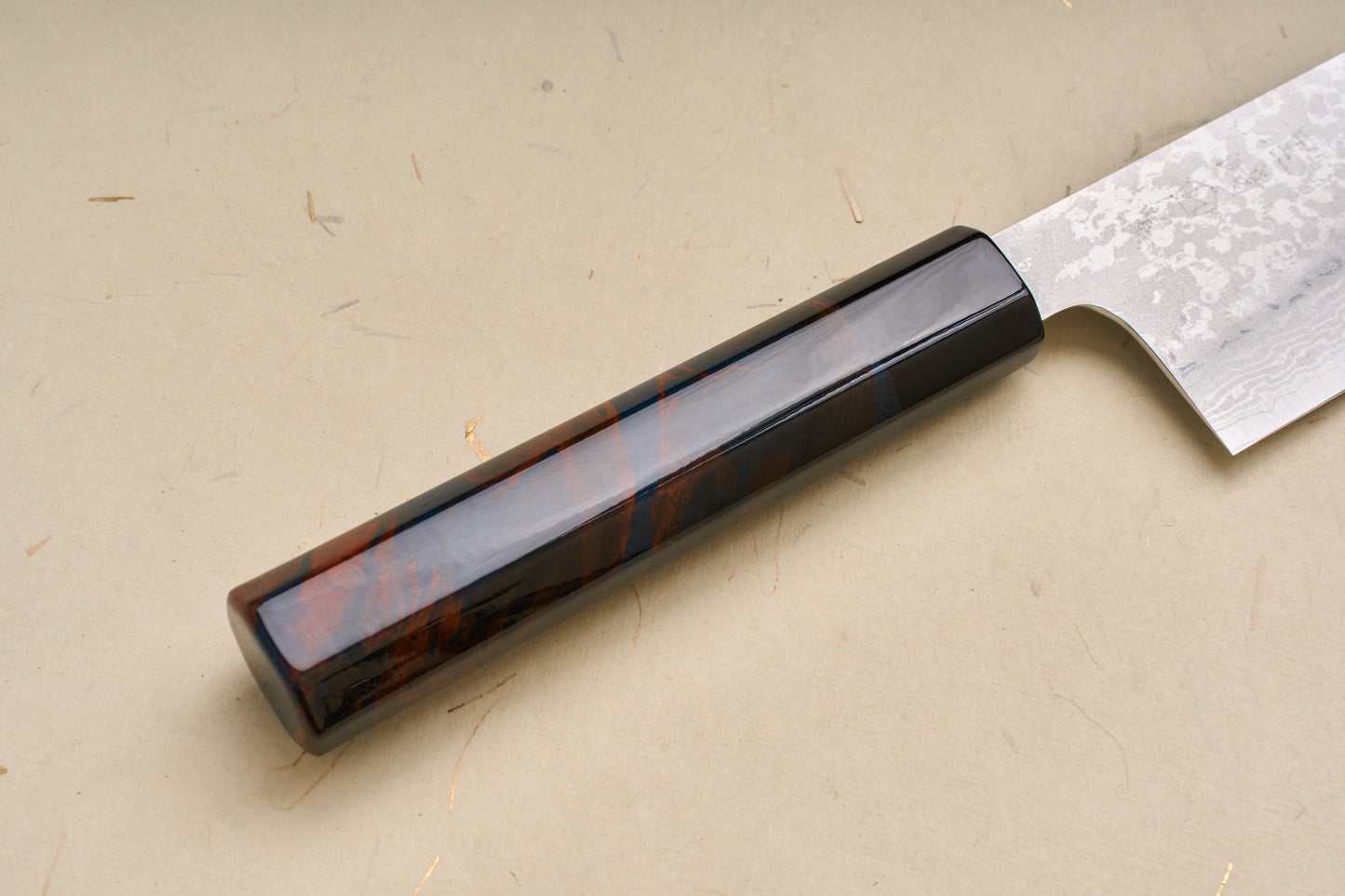 Custom Handle Makoto Kurosaki VG7 Suminagashi Santoku 165mm