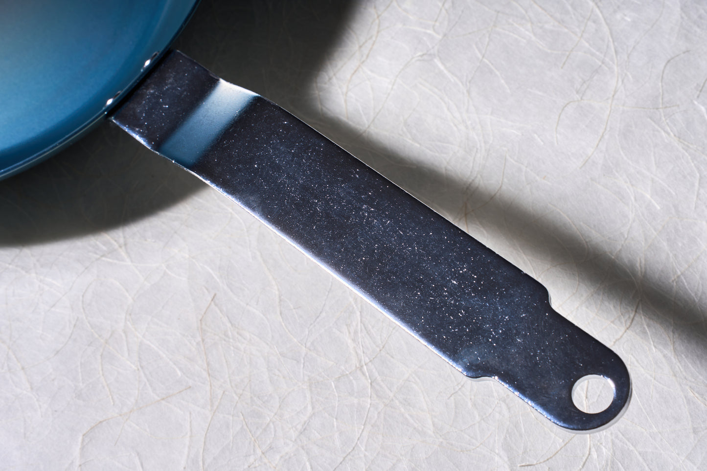 Fujita Kinzoku Hard-Tempered Carbon Steel Frying Pan 24cm