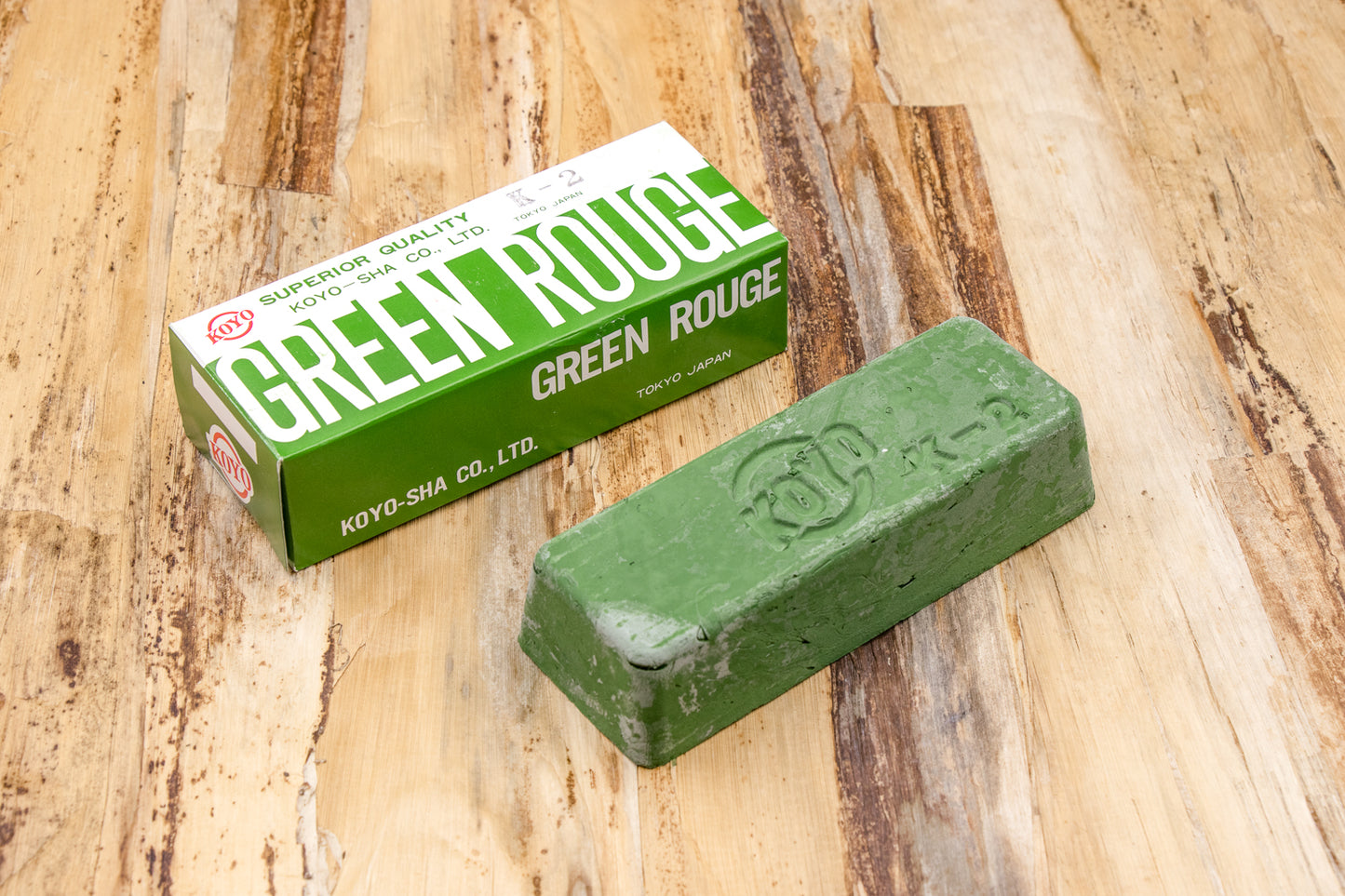 Koyo Green Chromium oxide stick from Koyo