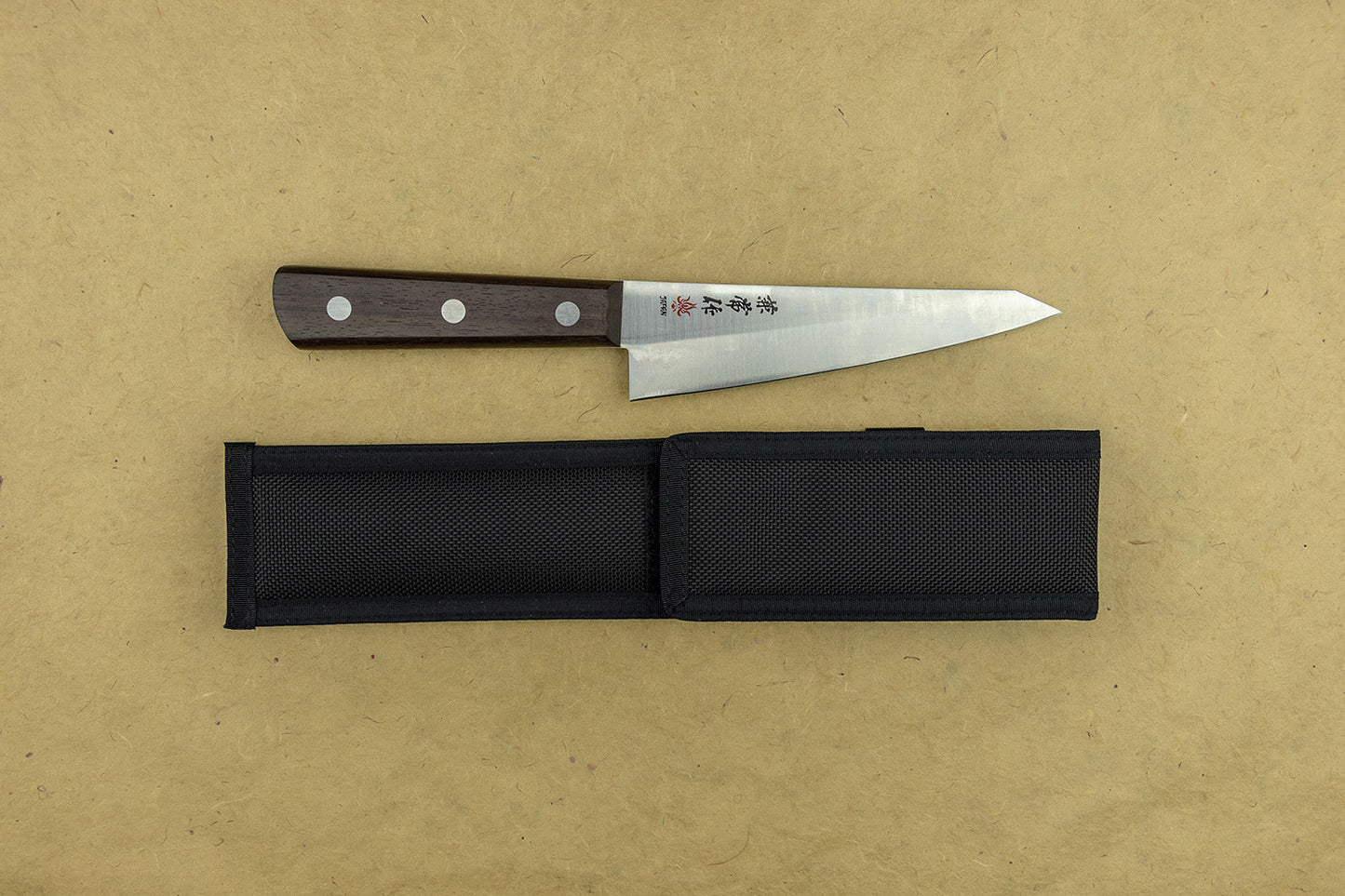 Seki Kanetsune Honesuki 150mm from Seki Kanetsune