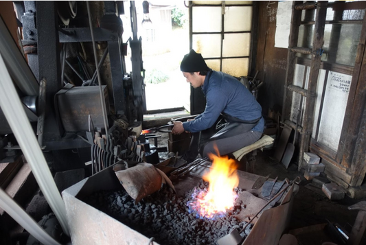 Blacksmith Profile: Kisuke Manaka-san