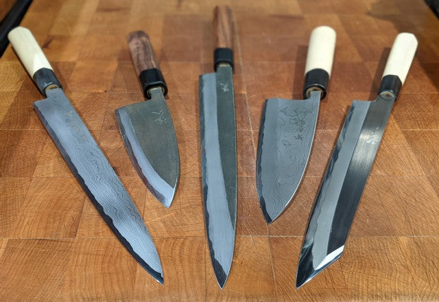 "Is This a Sushi Knife?" Single-bevel Knives v.s. Double-bevel Knives
