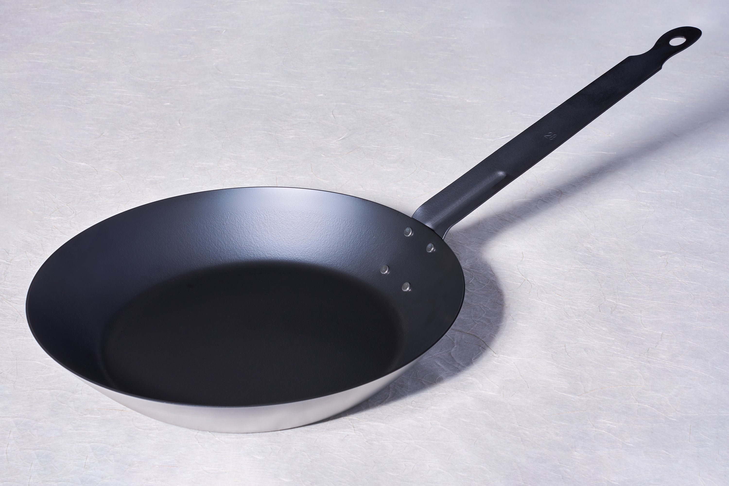Beatiful Pan Kirameki Carbon Steel Frying Pan 28cm – Knifewear - Handcrafted ...
