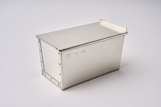 Matsunaga Seisakusho Shokupan Bread Loaf Pan with Lid