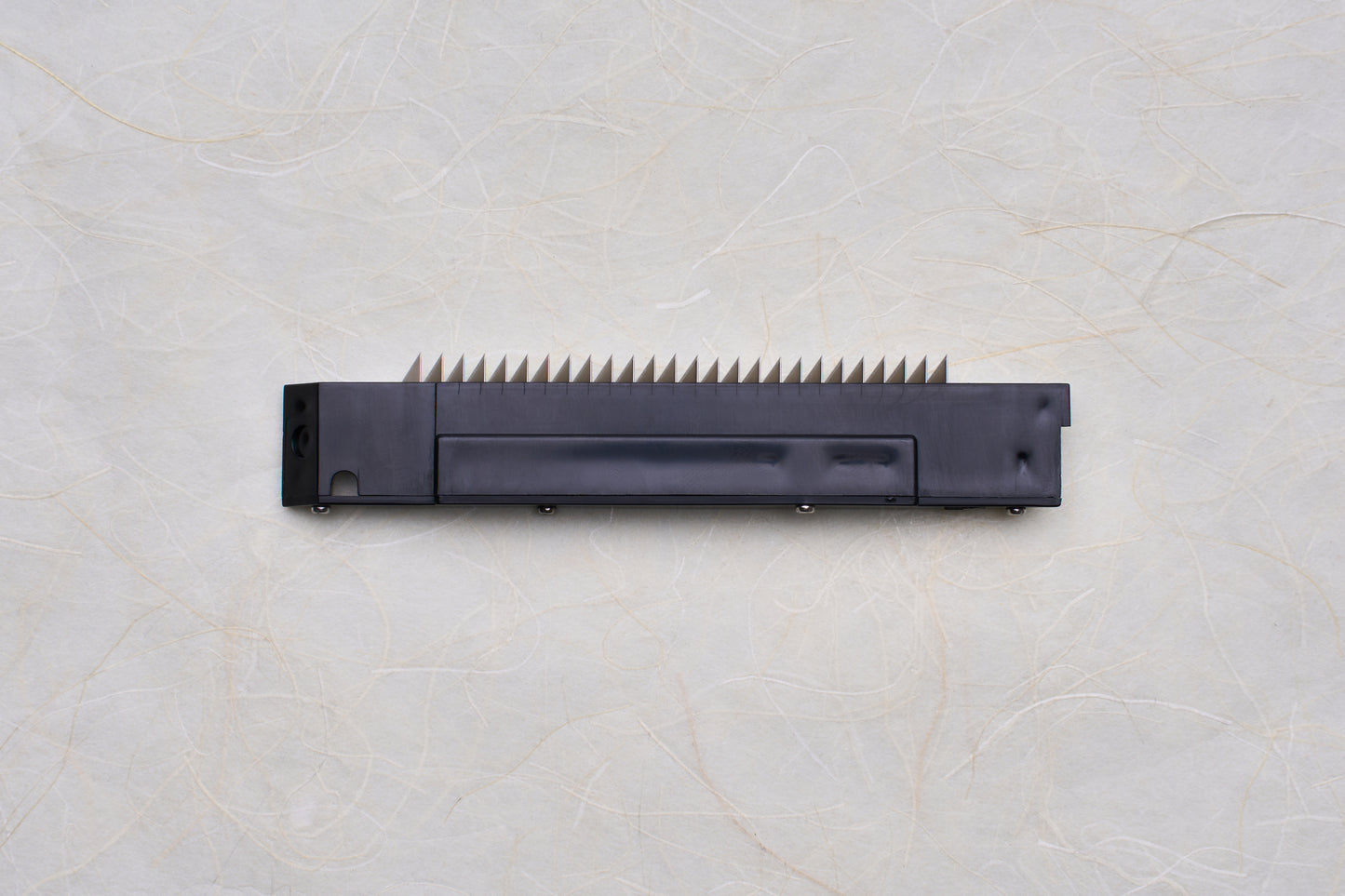 Replacement Blades for Chiba Mandoline Slicers, featuring a finned heat-sink assembly with metal fins on top for efficient heat dissipation, ideal for precise slicing.
