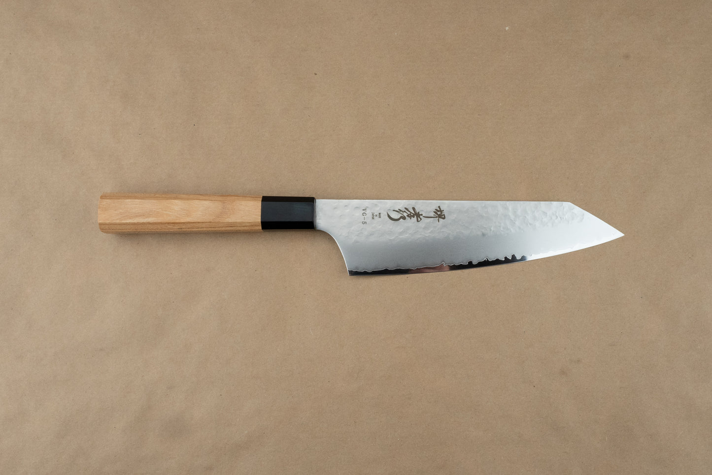 Sakai Takayuki VG5 Pro Tsuchime Wa Kengata Gyuto 195mm