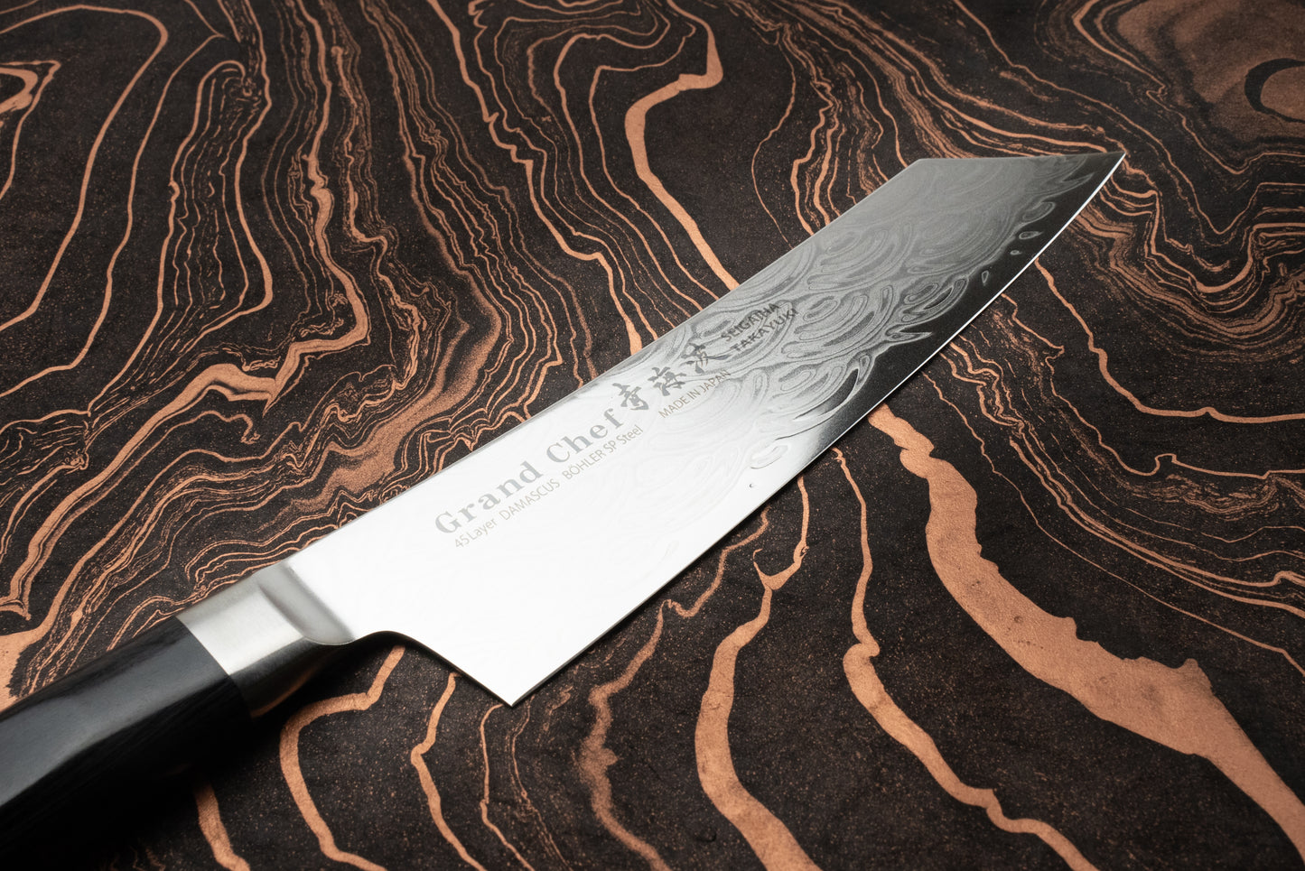 Sakai Takayuki Grand Chef Seigaiha Kengata Santoku 160mm