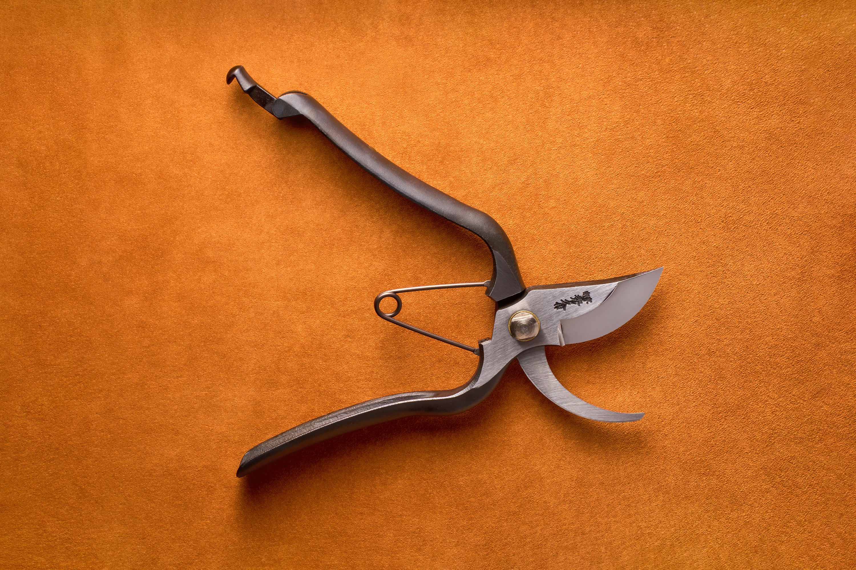 Toyama Pruning Shears 200mm T14 – Knifewear - Handcrafted Japanese