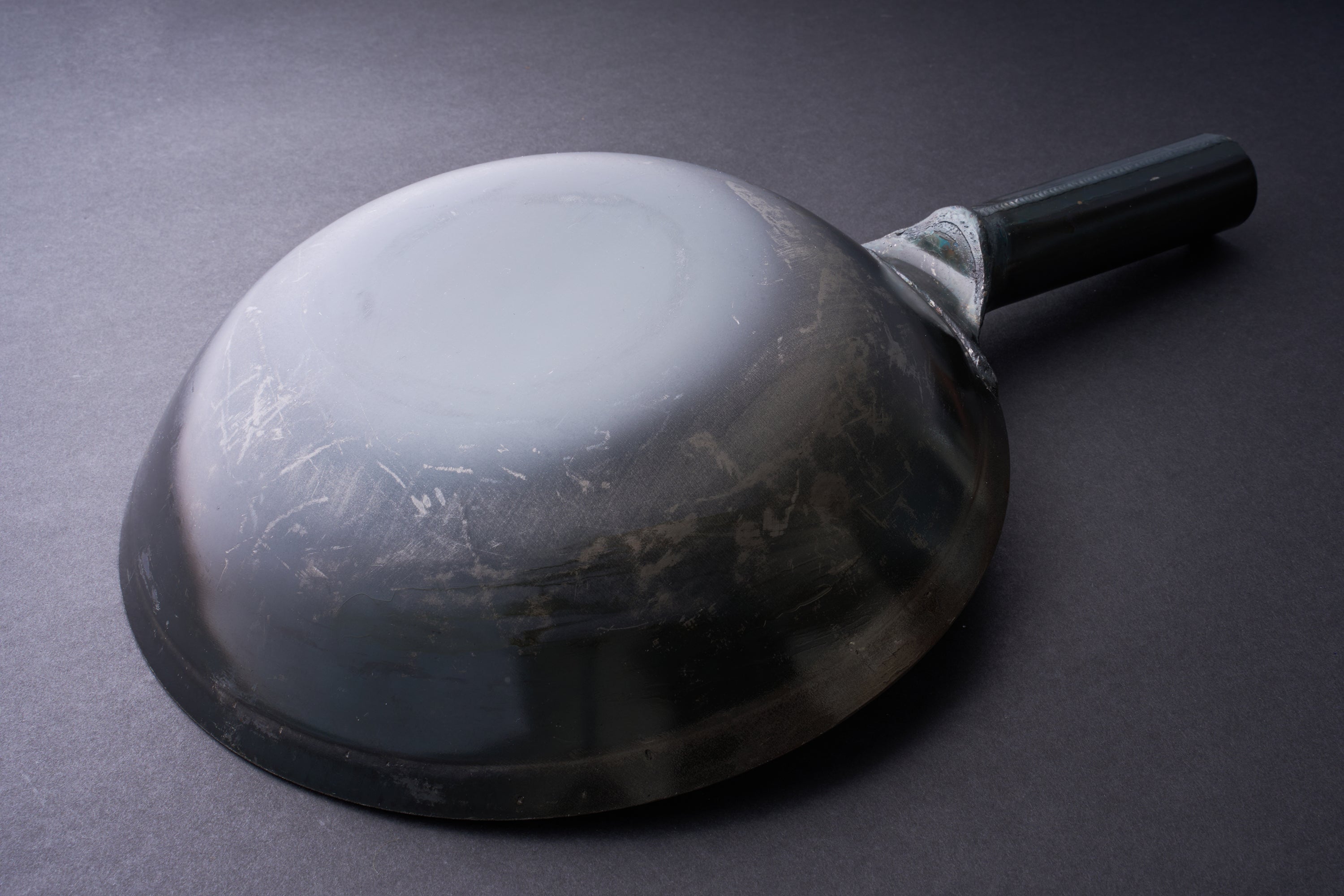yoko Yamada Uchidashi Hammered Steel Flat Bottom Wok – Knifewear