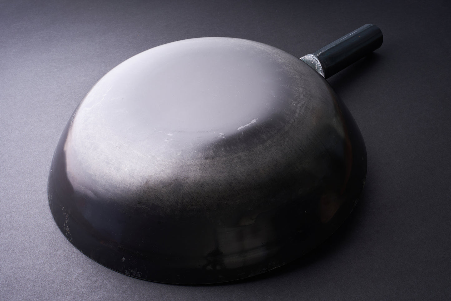 Yamada Uchidashi Hammered Steel Flat Bottom Wok
