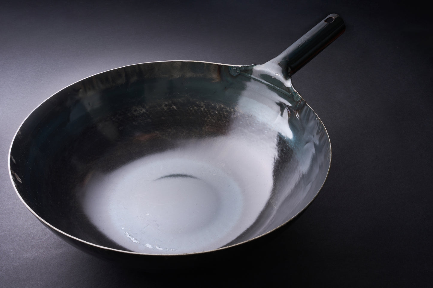Yamada Uchidashi Hammered Steel Flat Bottom Wok