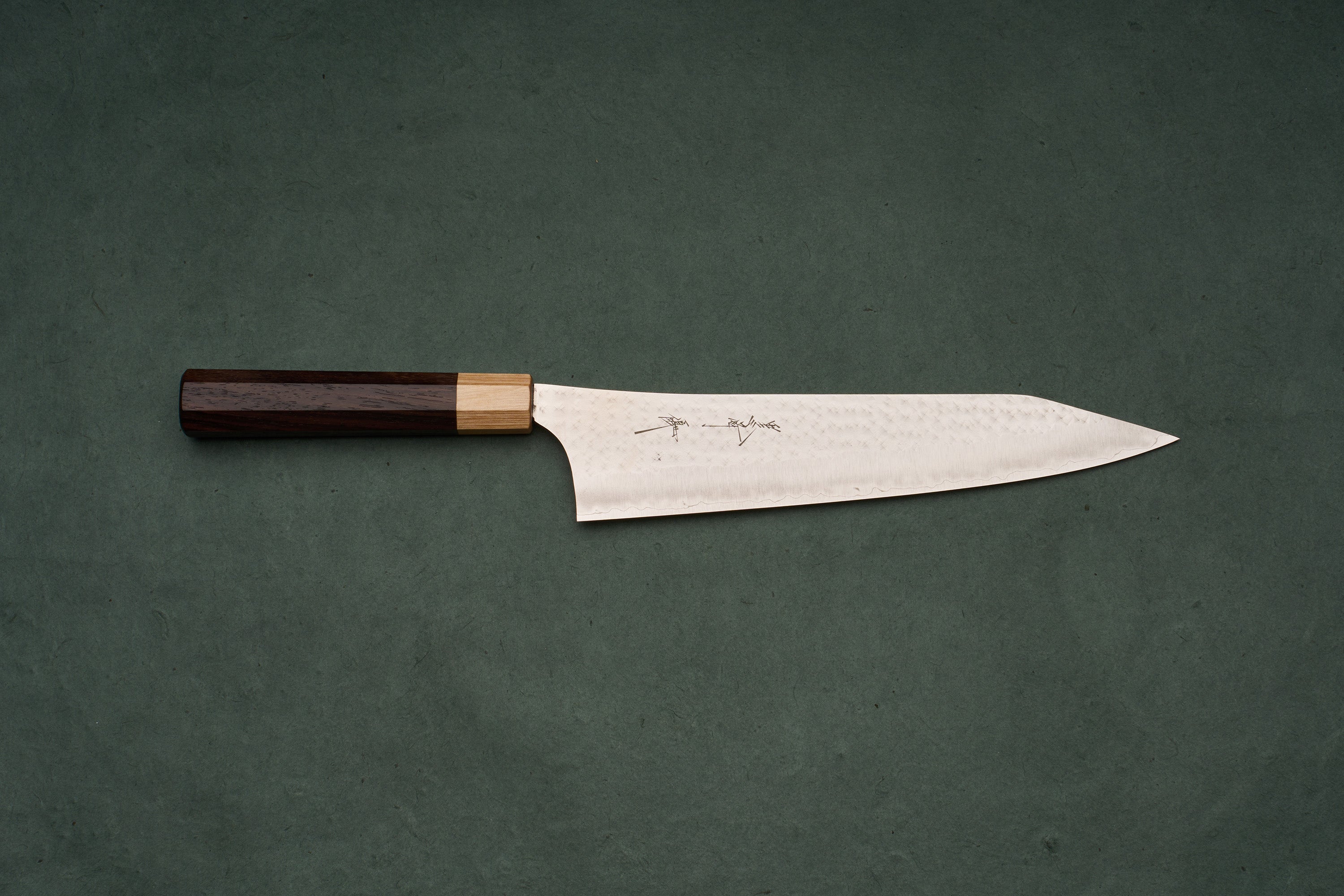 seven'th color　Point　イノセンス　Primary yuiko Yu Kurosaki SG2 Senko Ei Kiritsuke Gyuto 240mm – Knifewear