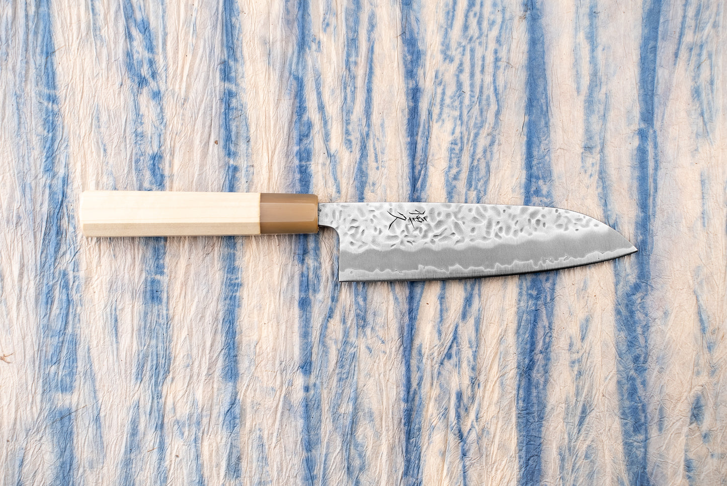 Tsunehisa Nijuhachi 廿捌 Shiroichi Stainless Tsuchime Santoku 165mm