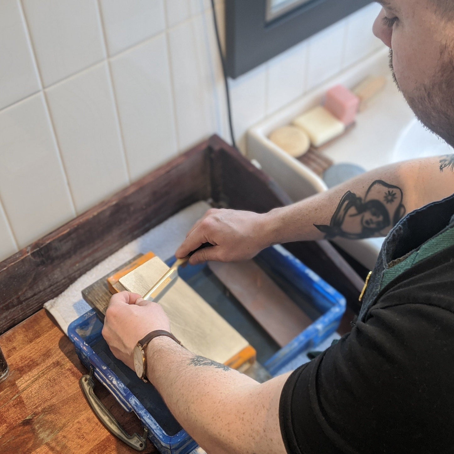 In-store Razor Honing from Kent of Inglewood Services