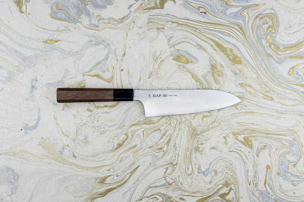 Hatsukokoro Hayabusa HAP40 Santoku 180mm – Knifewear - Handcrafted