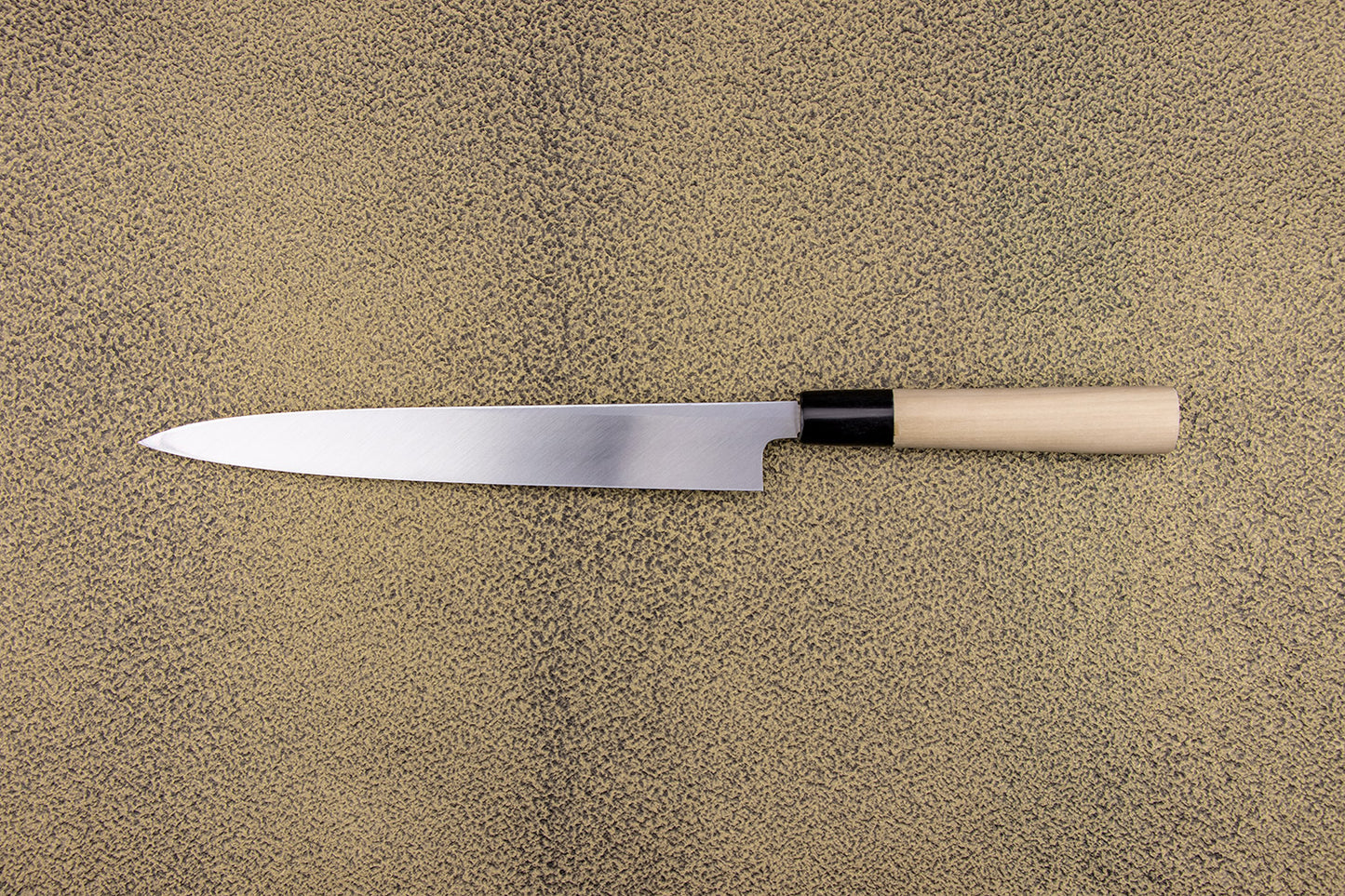 Sakai Kikumori Tomoshibi Yanagiba 240mm