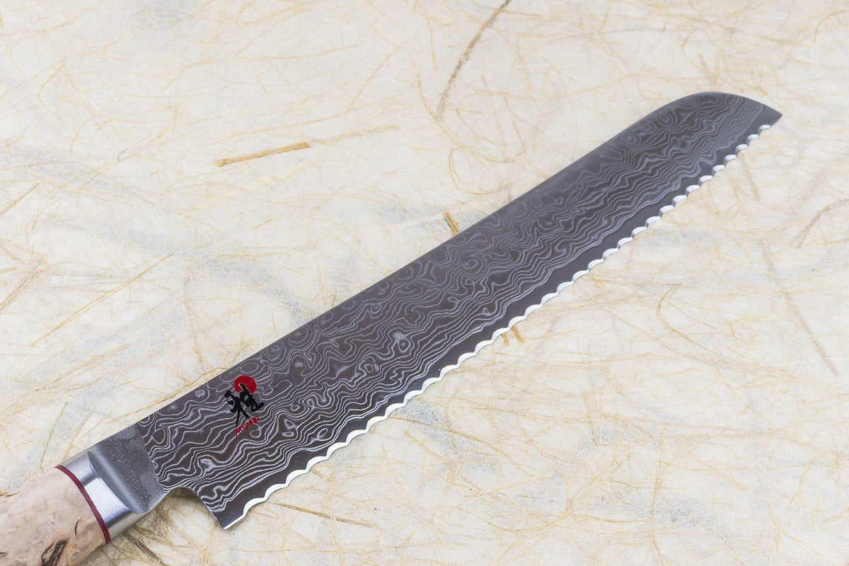 What's the Best Knife to Take Hunting? by Nathan Gareau