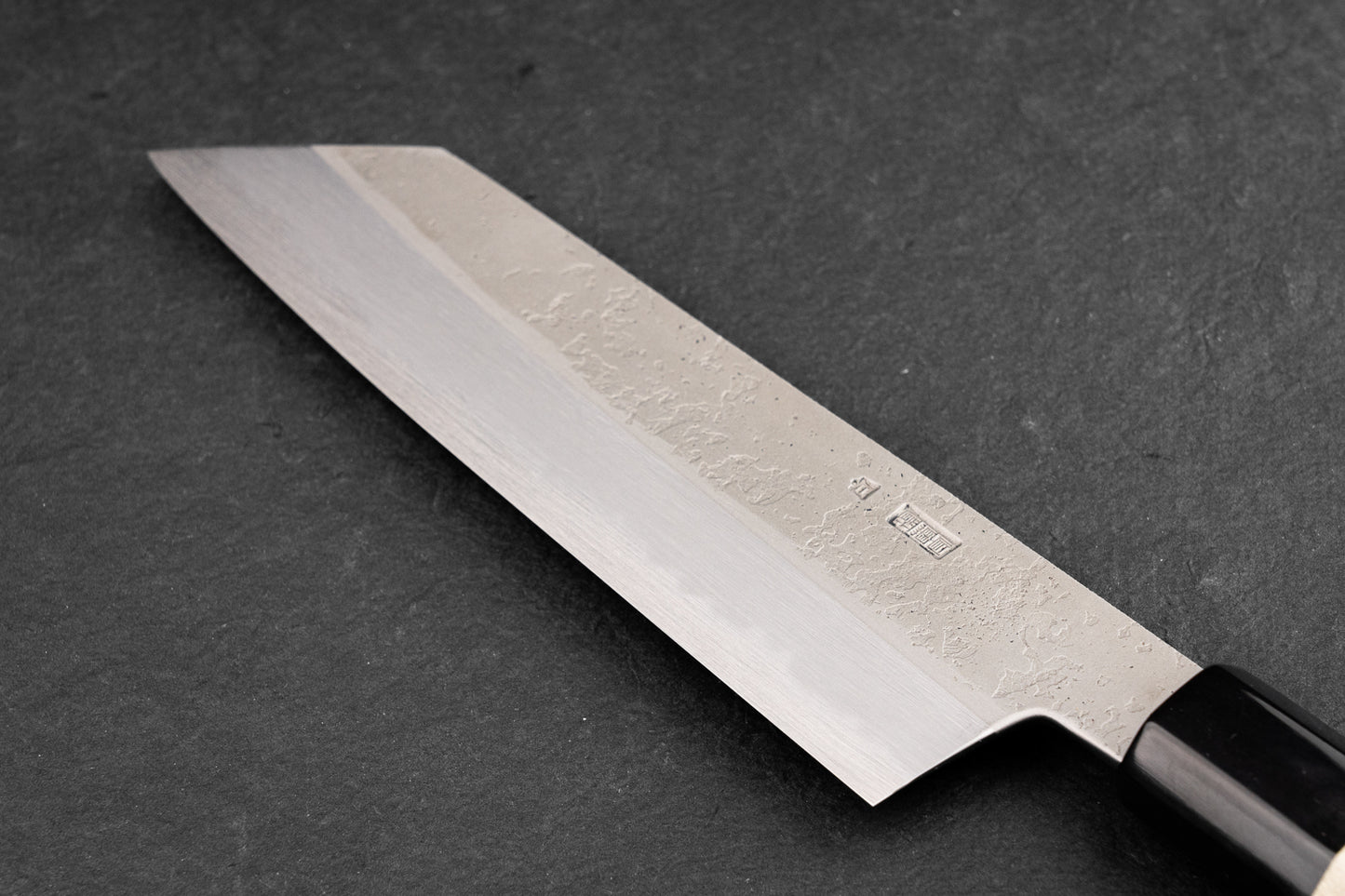 Sakai Kikumori Kikuzuki Rin Kiritsuke Santoku 180mm