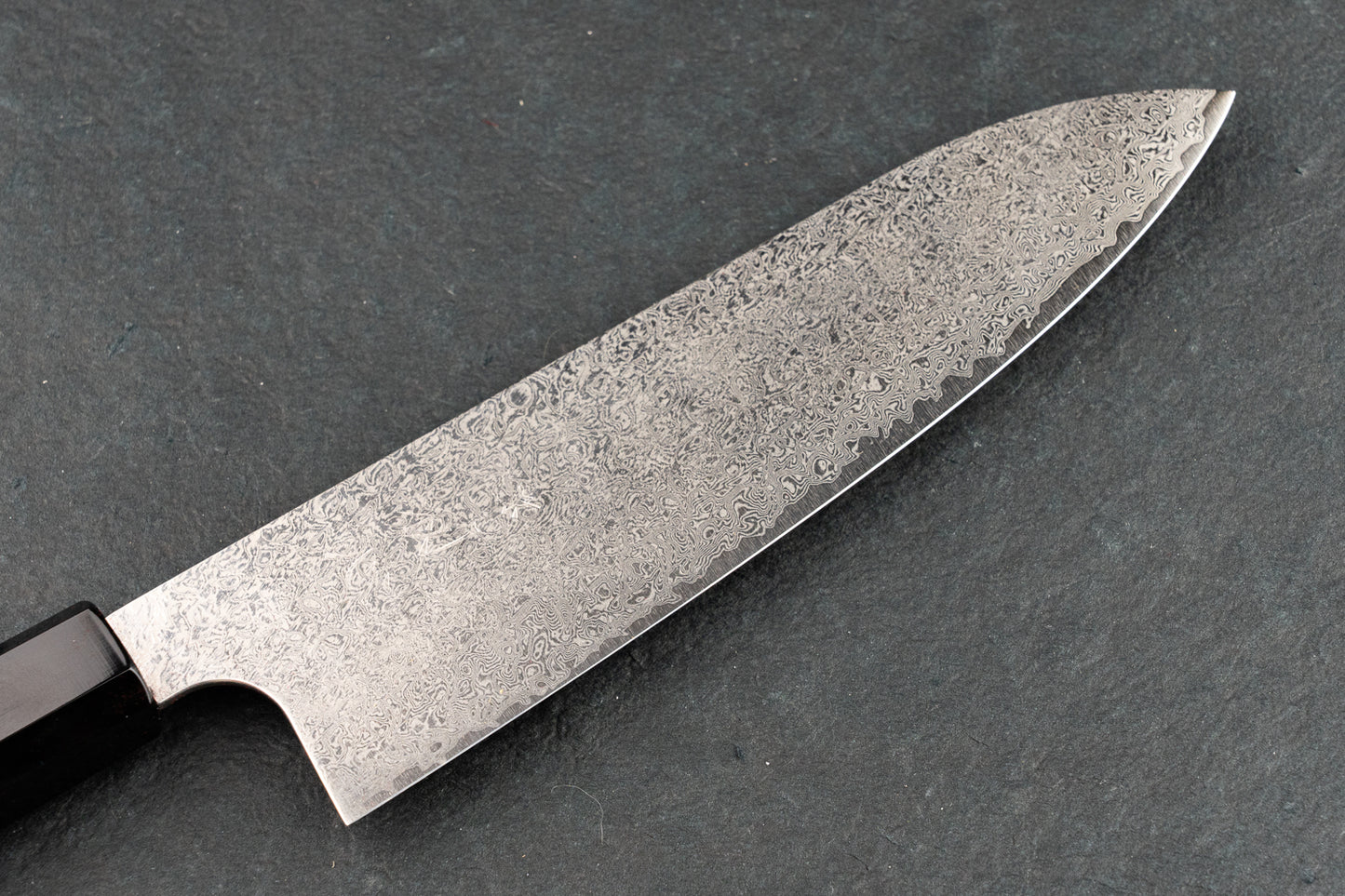 Hatsukokoro Ginyo Ginsan Damascus Santoku 180mm