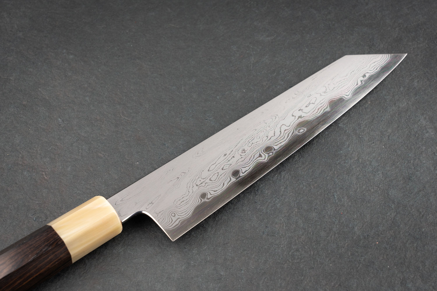 https://knifewear.com/cdn/shop/products/nakagawa-aoichi-damascus-kiritsuke-gyuto-210-3.jpg?v=1675459135