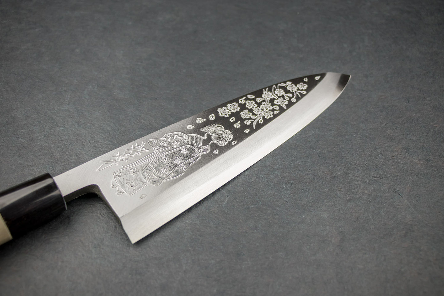 Sakai Takayuki Michiko Special Engraved Deba 240mm "Maiko Geisha"