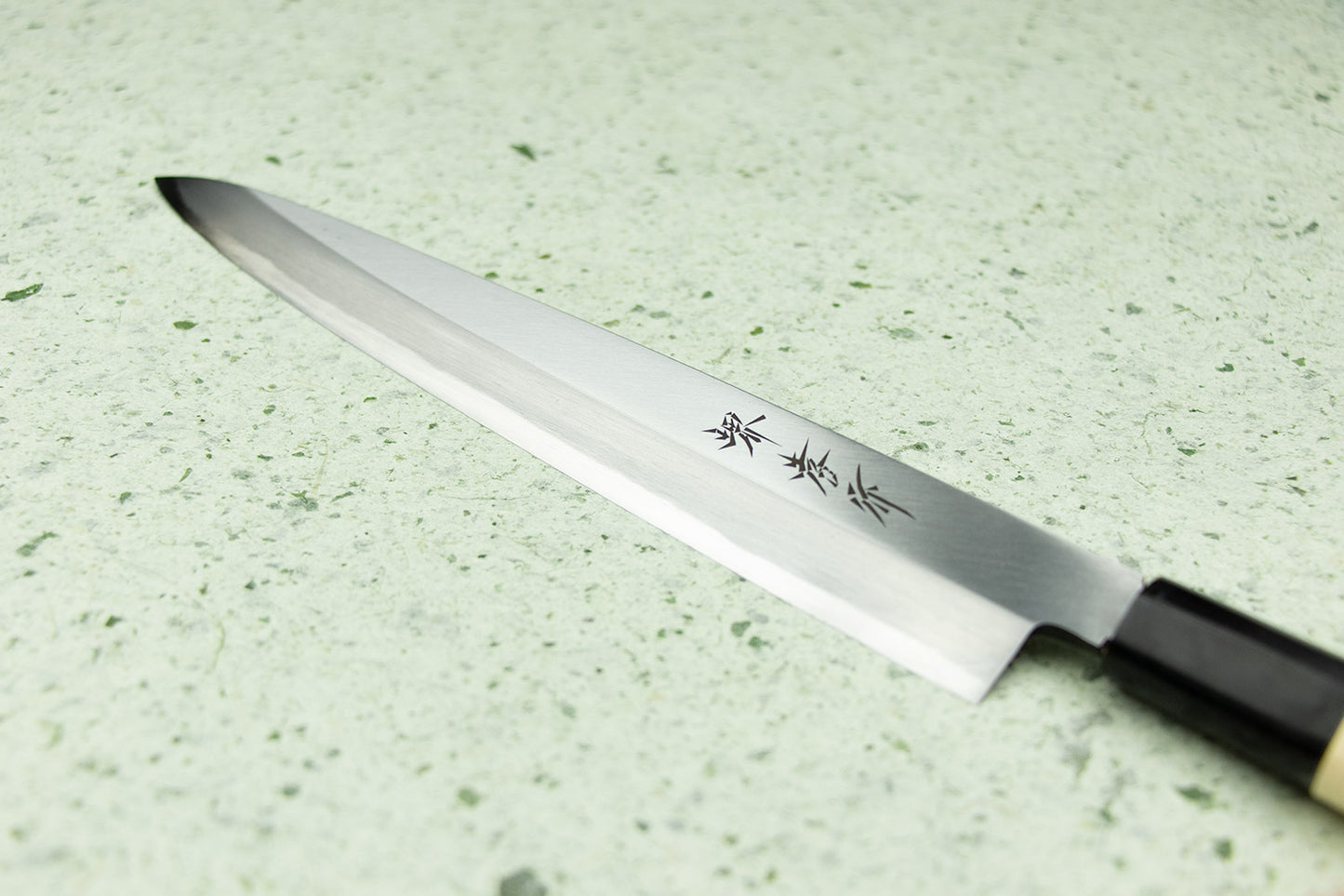 Sakai Takayuki Suigyu Kasumitogi Left Handed Yanagiba 240mm