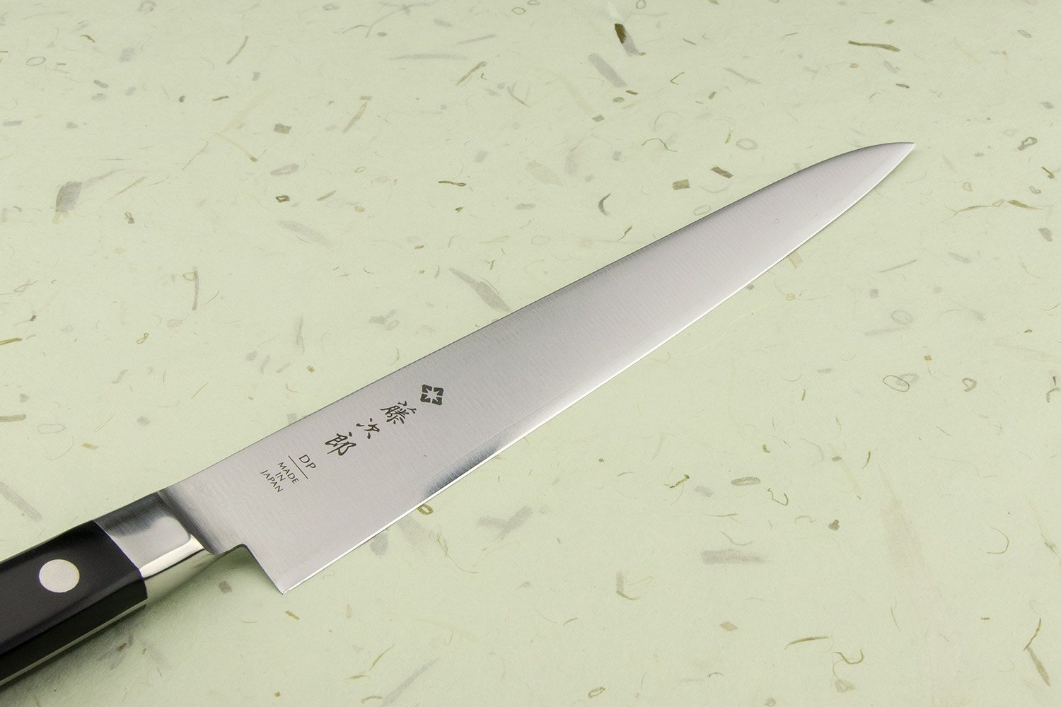 Testing the Factory Sharpness of a Torjiro Petty Knife - Video